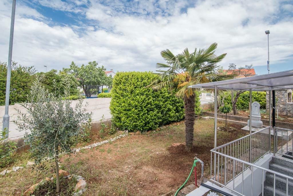 Beljan Apartments Krk Town Exterior photo